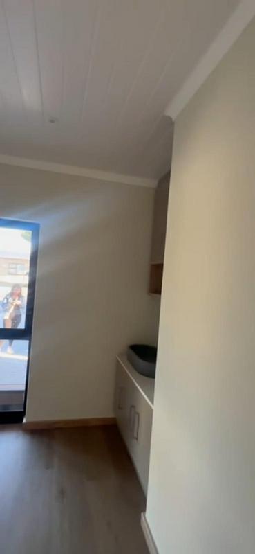 To Let commercial Property for Rent in Da Nova Western Cape